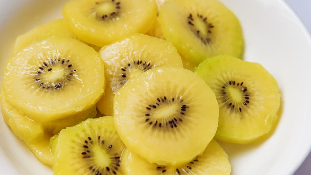 Kiwis were originally found in China and brought to New Zealand in 1904. Credit: iStock Photo