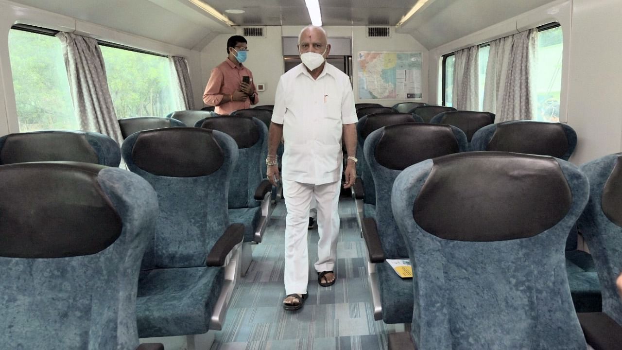 Chief Minister BS Yediyurappa, Revenue Minister R Ashoka traveled from Cantonment to Heelalagi Railway Station and conducted a review of the Suburban Rail project. Credit: DH Photo
