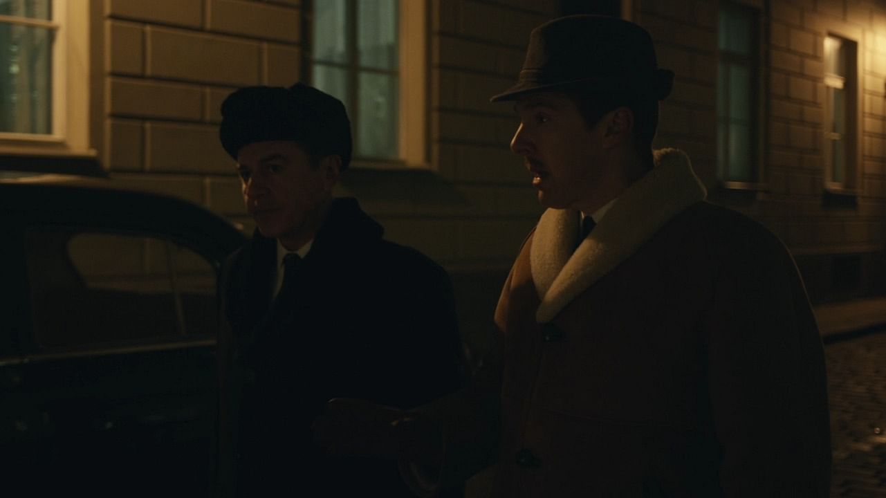 Merab Ninidze (left) and Benedict Cumberbatch as Oleg Penkovsky and Greville Wynne in 'The Courier'. Credit: BookMyShow/Screenshot