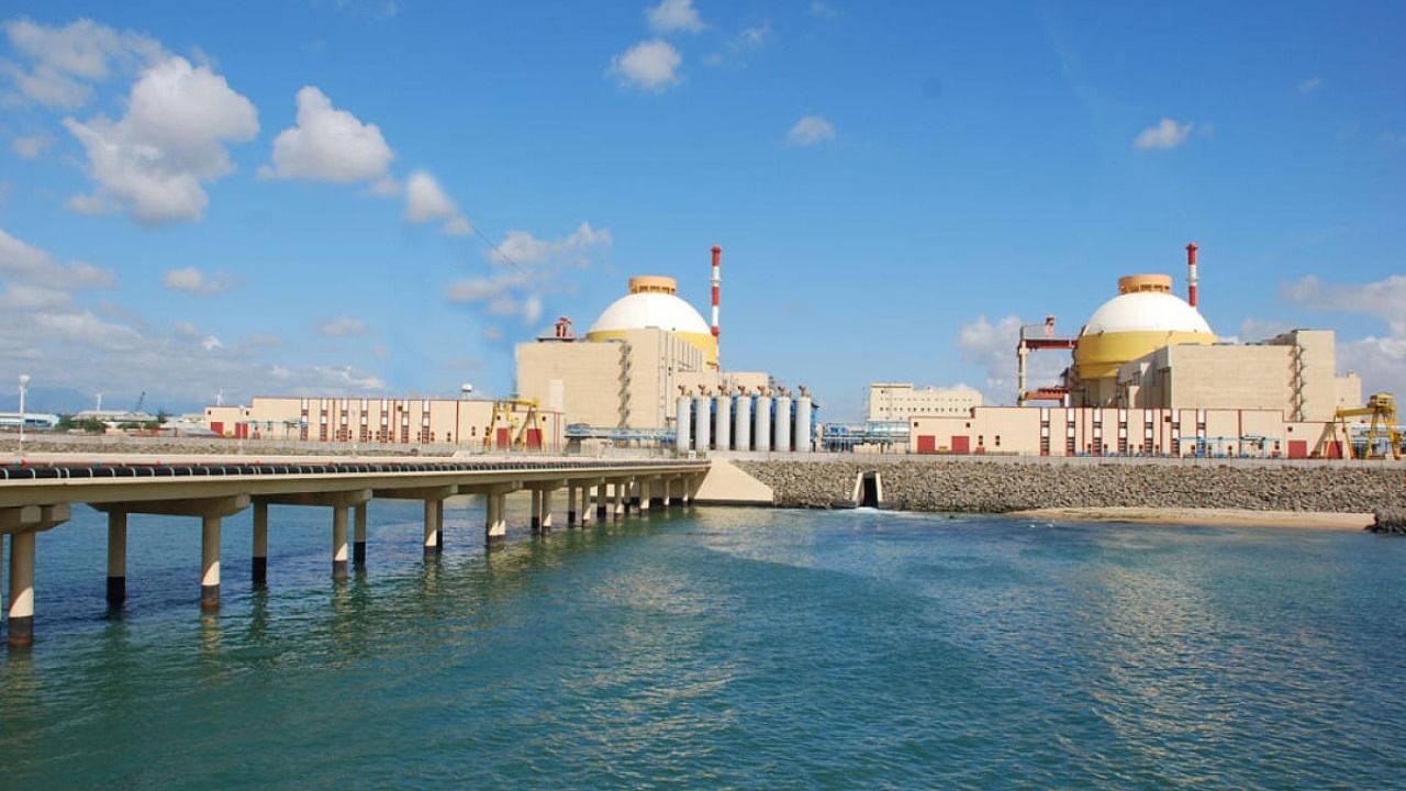 Kudankulam nuclear plant. Credit: DH File Photo 