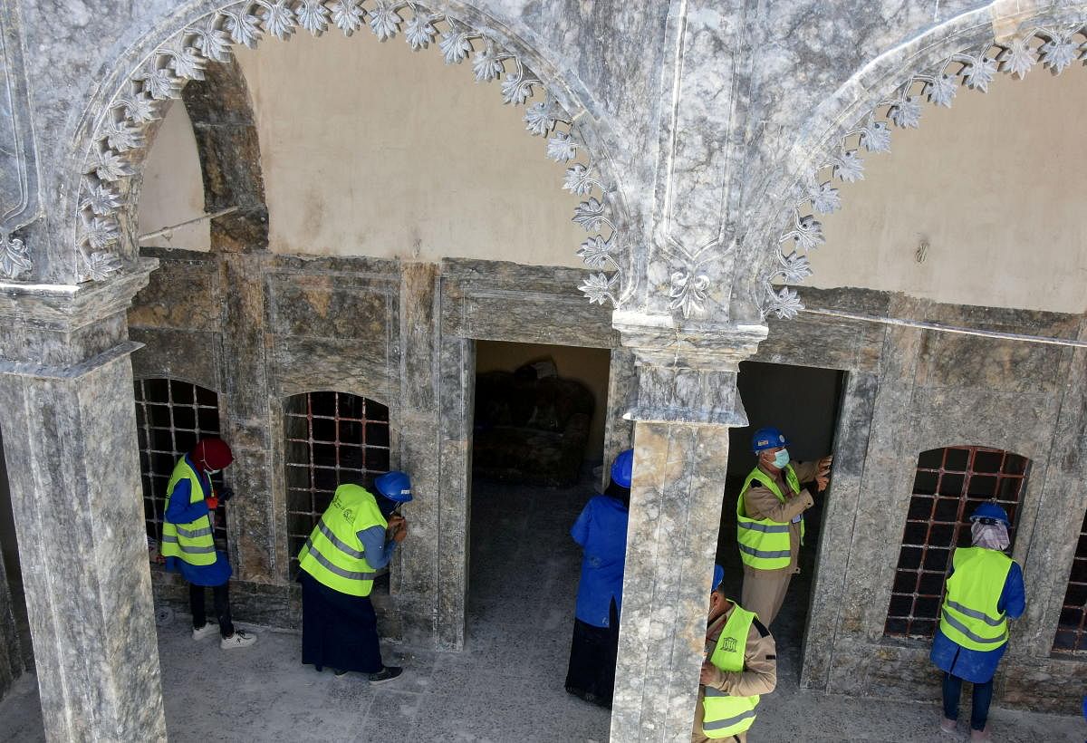 UNESCO workers work to rehabilitate the heritage homes in the old city of Mosul, Iraq. Credit: Reuters Photo