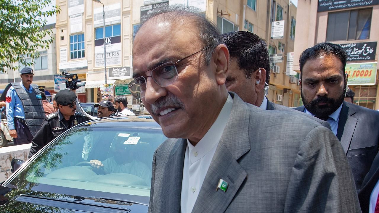 Asif Ali Zardari. Credit: AP/PTI file photo