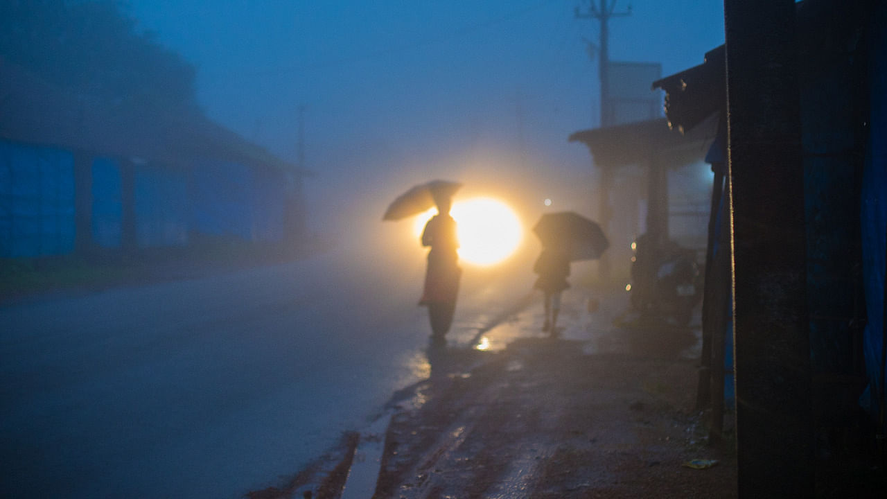 Agumbe with low visibility. Credit: DH File Photo