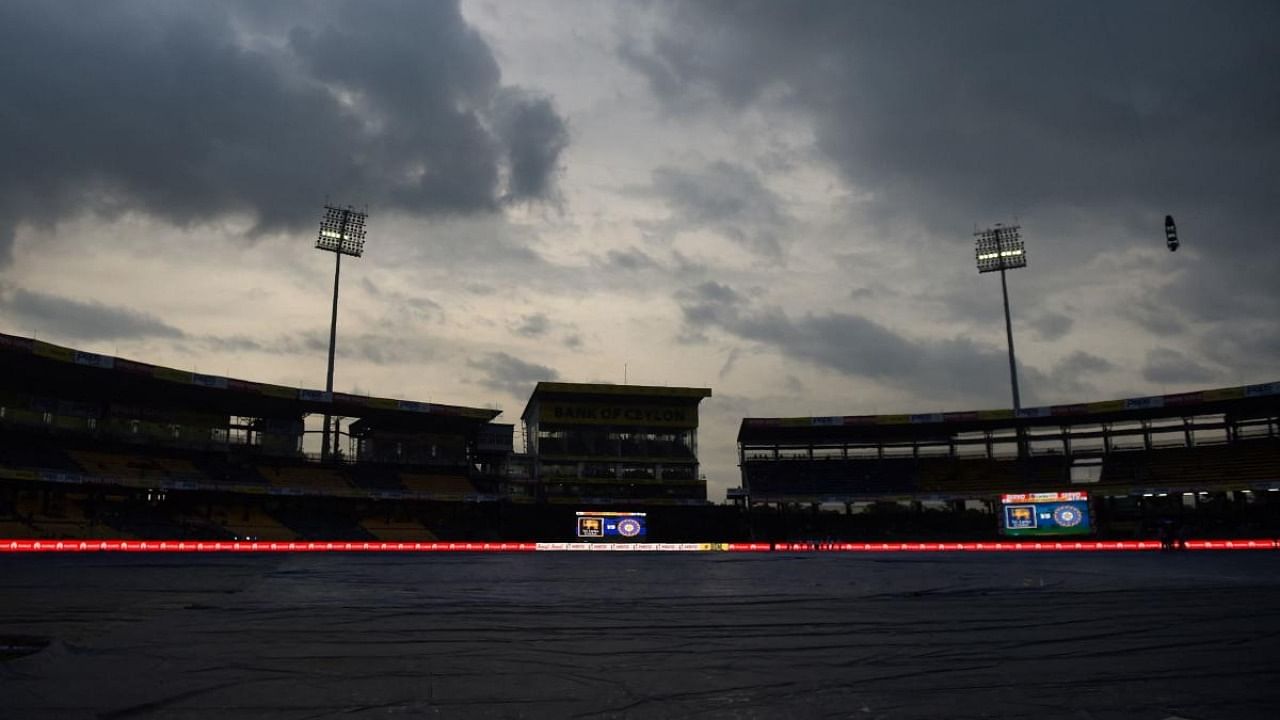 Sri Lanka skipper Dasun Shanaka won the toss. Credit: AFP Photo