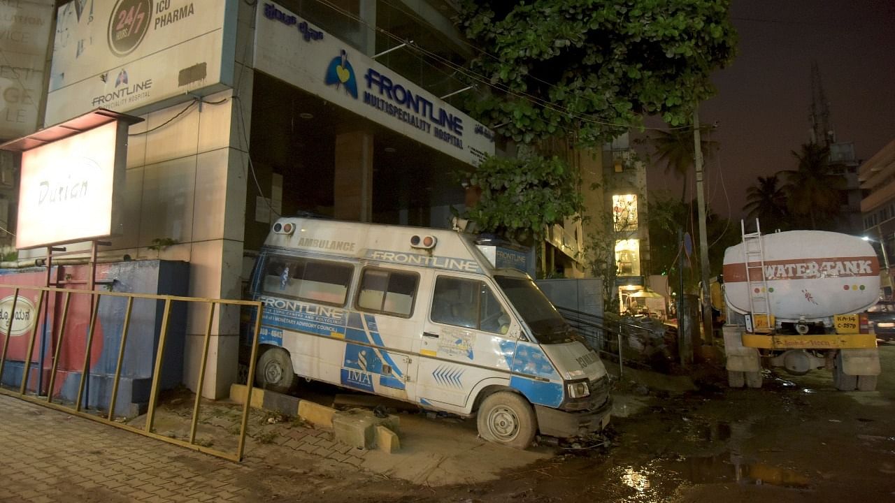 Frontline hospital, housed in a four-storey building on Venkataswamy Naidu Road in Shivajinagar, central Bengaluru, shuttered as soon as the IMA scam surfaced. Credit: DH Photo