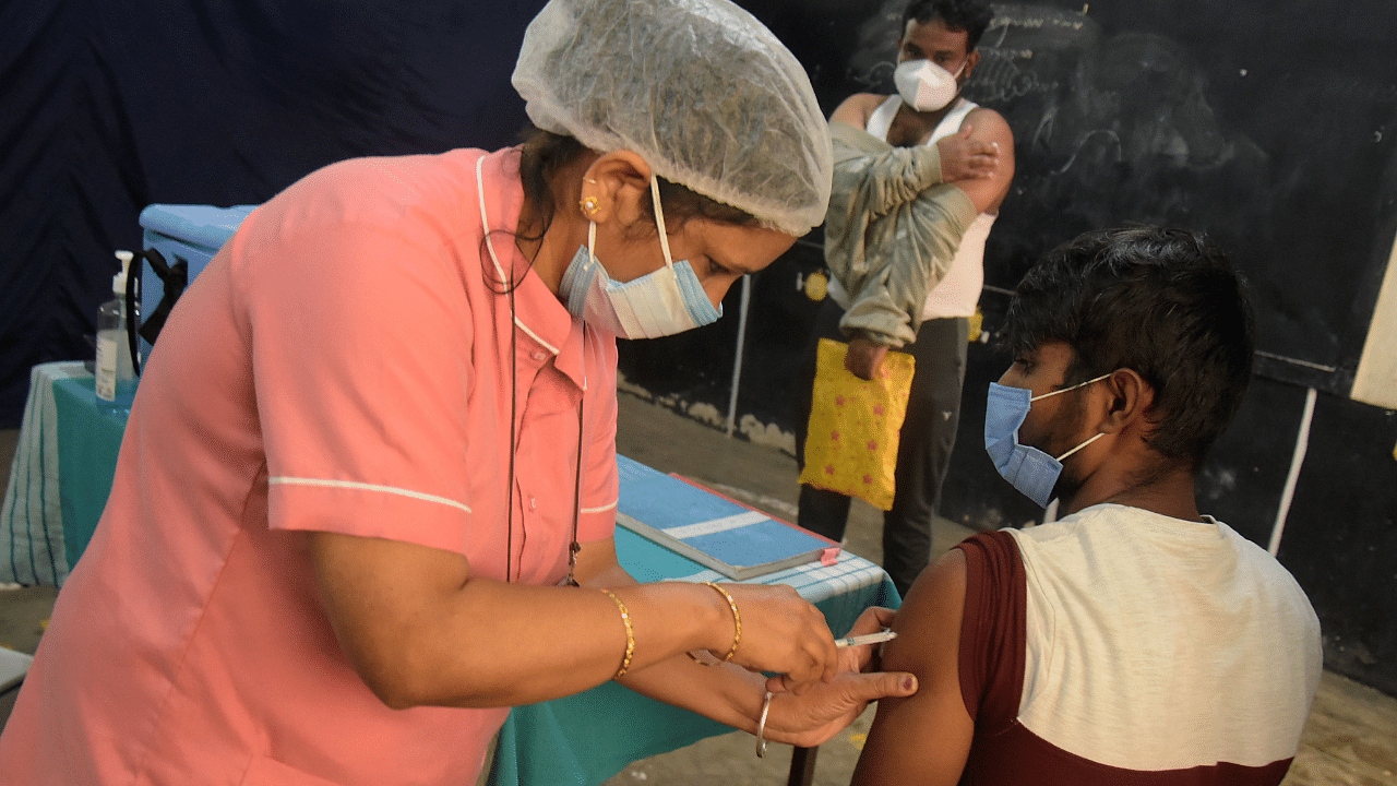 The HC said the home inoculation drive shall also include those bed-ridden and immobile people who have somehow managed to get the first dose of the vaccine. Representative Image. Credit: DH Photo