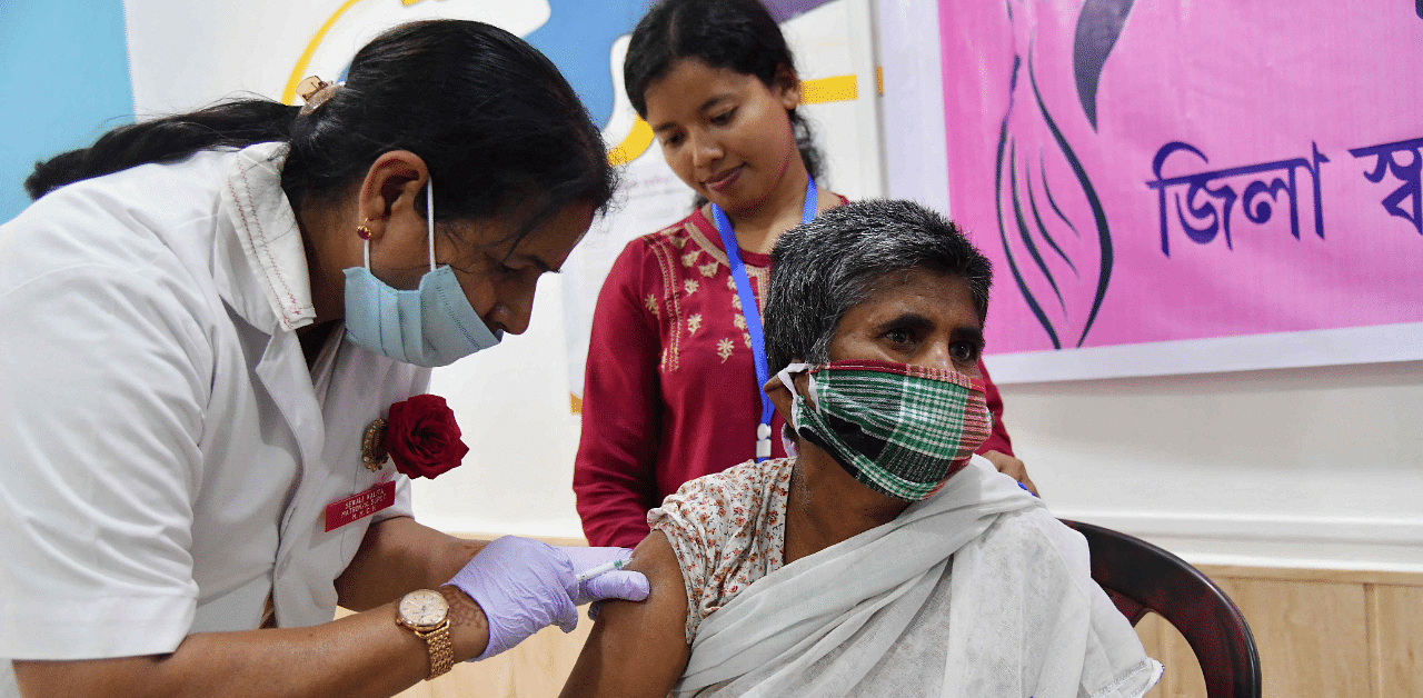The state has inoculated 4,13,19,131 people till Sunday of which 1,00,64,308 have received two doses. Credit: AFP Photo