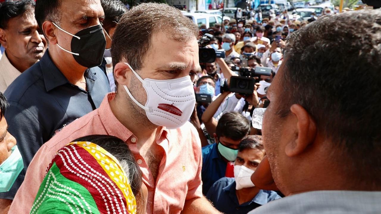 Congress leader Rahul Gandhi meets the family of the Dalit minor who was raped, killed in Delhi. Credit: Special Arrangement