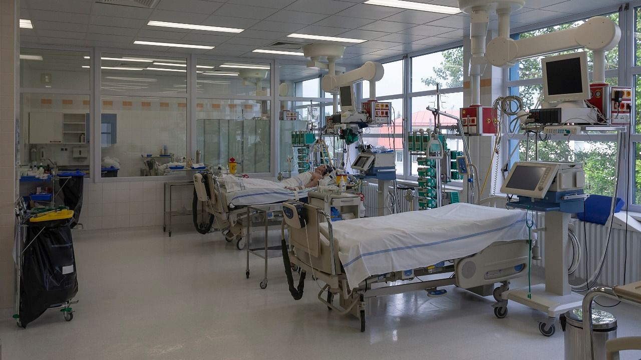 The board sanctioned ten projects including ten-bed isolation wards for hospitals in all 140 assembly constituencies in the state. Credit: iStock photo