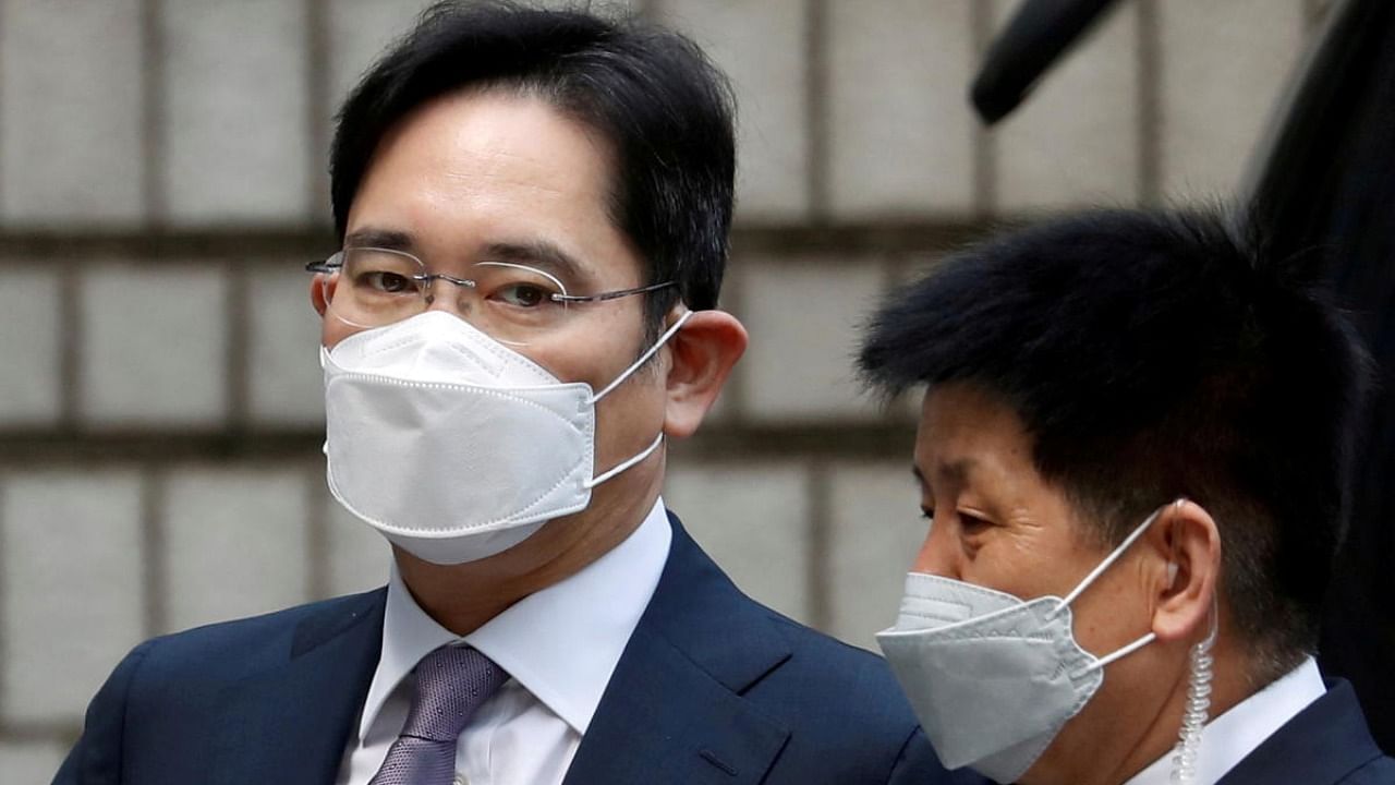 Samsung Group's Jay Y Lee arrives for a court hearing to review a detention warrant request against him at the Seoul Central District Court in Seoul. Credit: Reuters File Photo