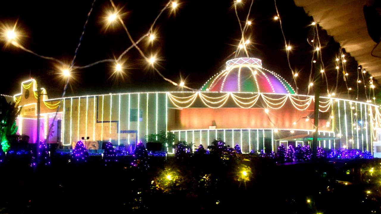  An illuminated Madhya Pradesh State Assembly on the occasion of the 75th Independence Day, in Bhopal. Credit: PTI Photo