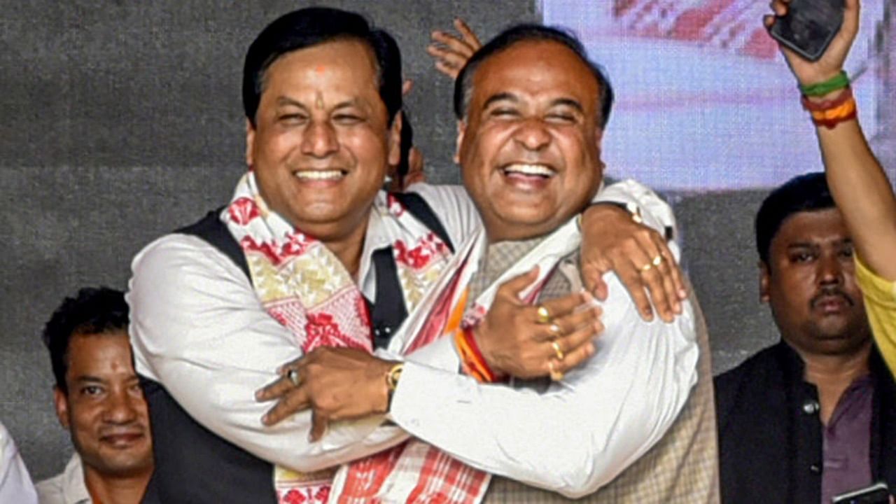 Assam Chief Minister Sarbananda Sonowal with Himanta Biswa Sharma. Credit: PTI Photo