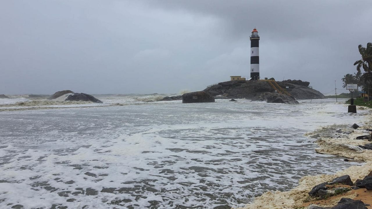 A view of rough sea at Kaup Light House. Credit: DH Photo