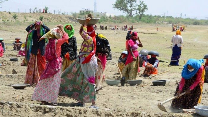 MGNREGA workers. Credit: PTI File Photo