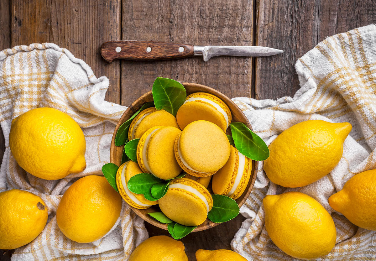 Lemon Macarons