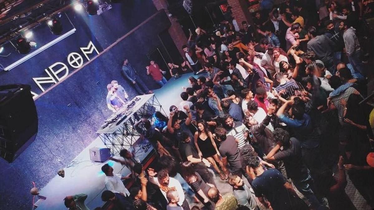 A club in Koramangala held a large bash on October 31 for Halloween. They said that only 300 people, half their usual capacity, were allowed to enter to ensure 'social distancing'.
