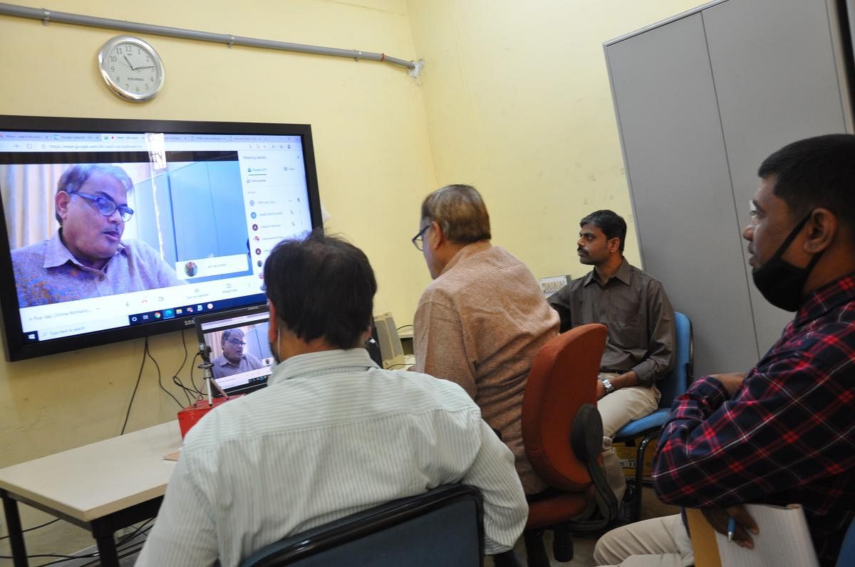 Participants during the online workshop on testing and evaluation in Urdu at NTS-I, CIIL, in Mysuru, recently.