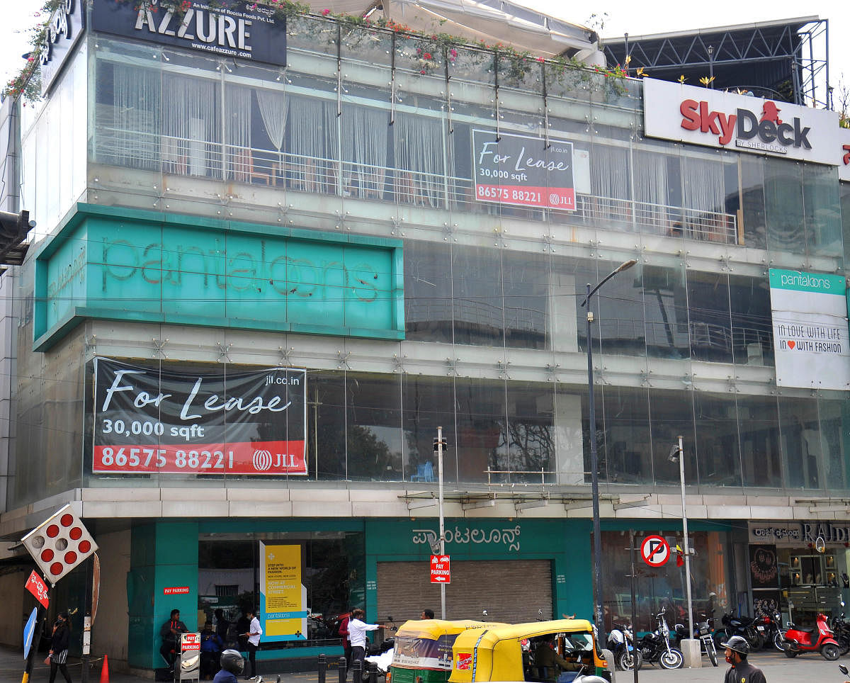 The Pantaloon store near the MG Road-Brigade junction is one of many businesses to have called it quits. DH Photo by Pushkar V 
