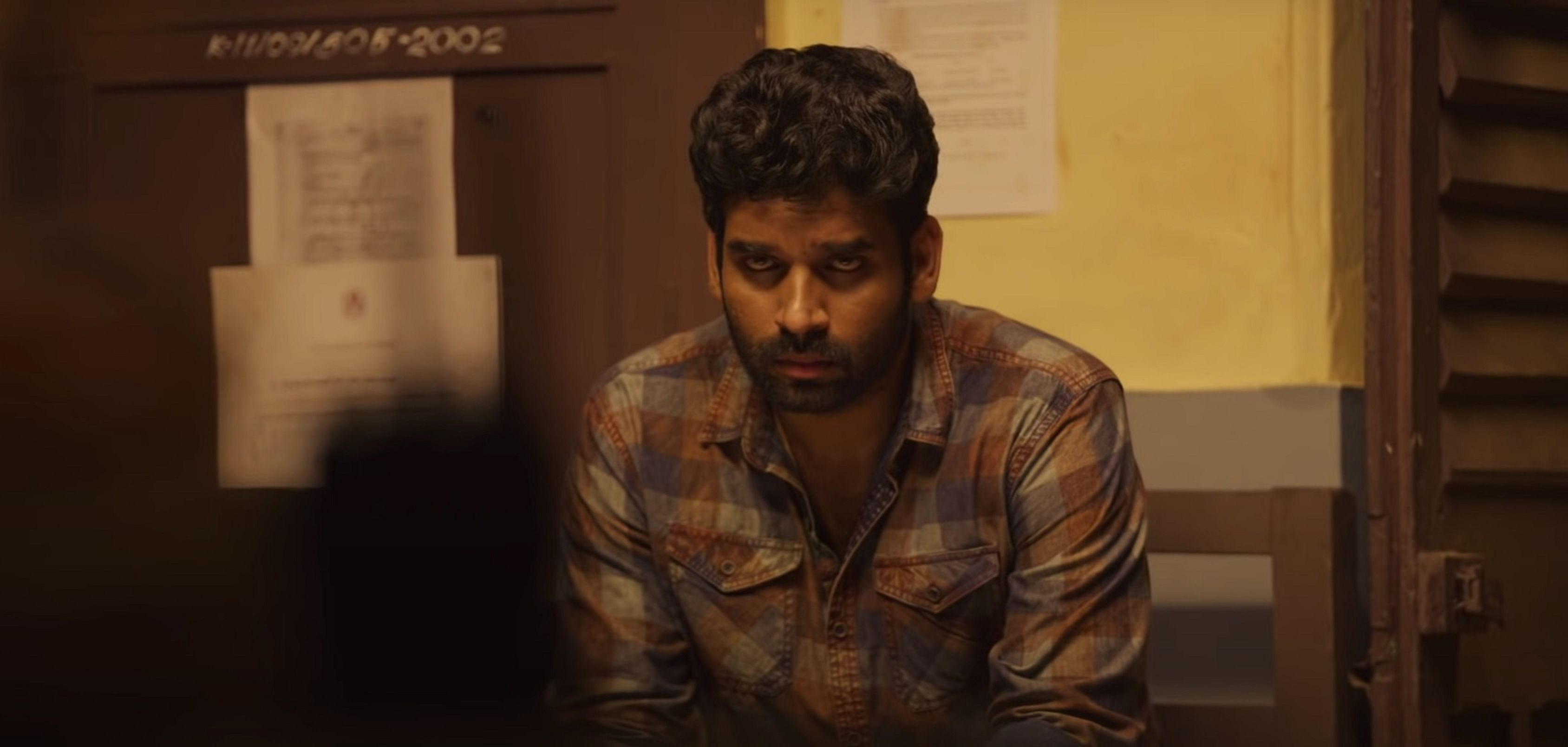 Suresh Ravi plays a food delivery boy in 'Kavalthurai Ungal Nanban'.