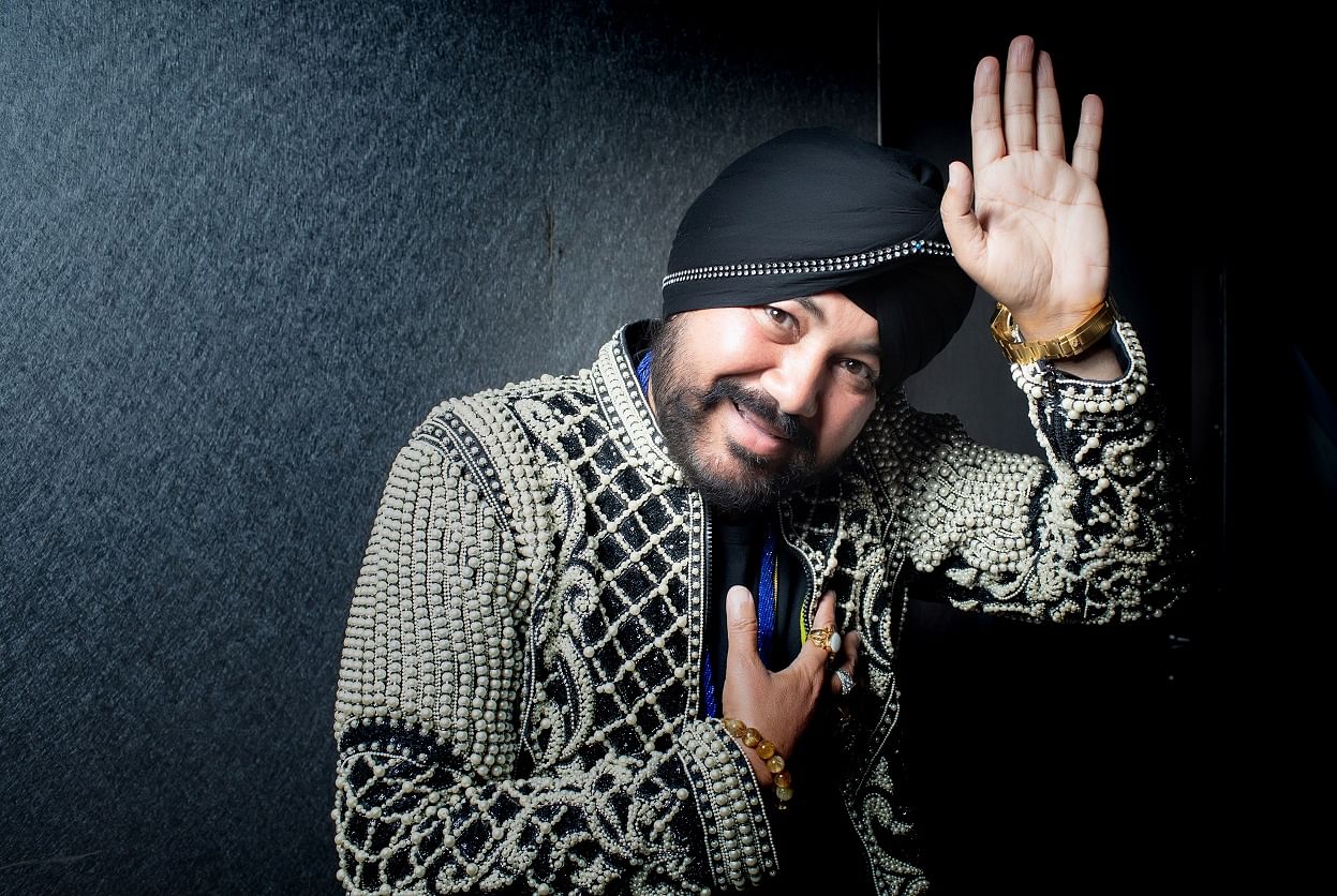 Tricitynewsonline: Daler Mehndi Celebrates His 50th Birth Anniversary