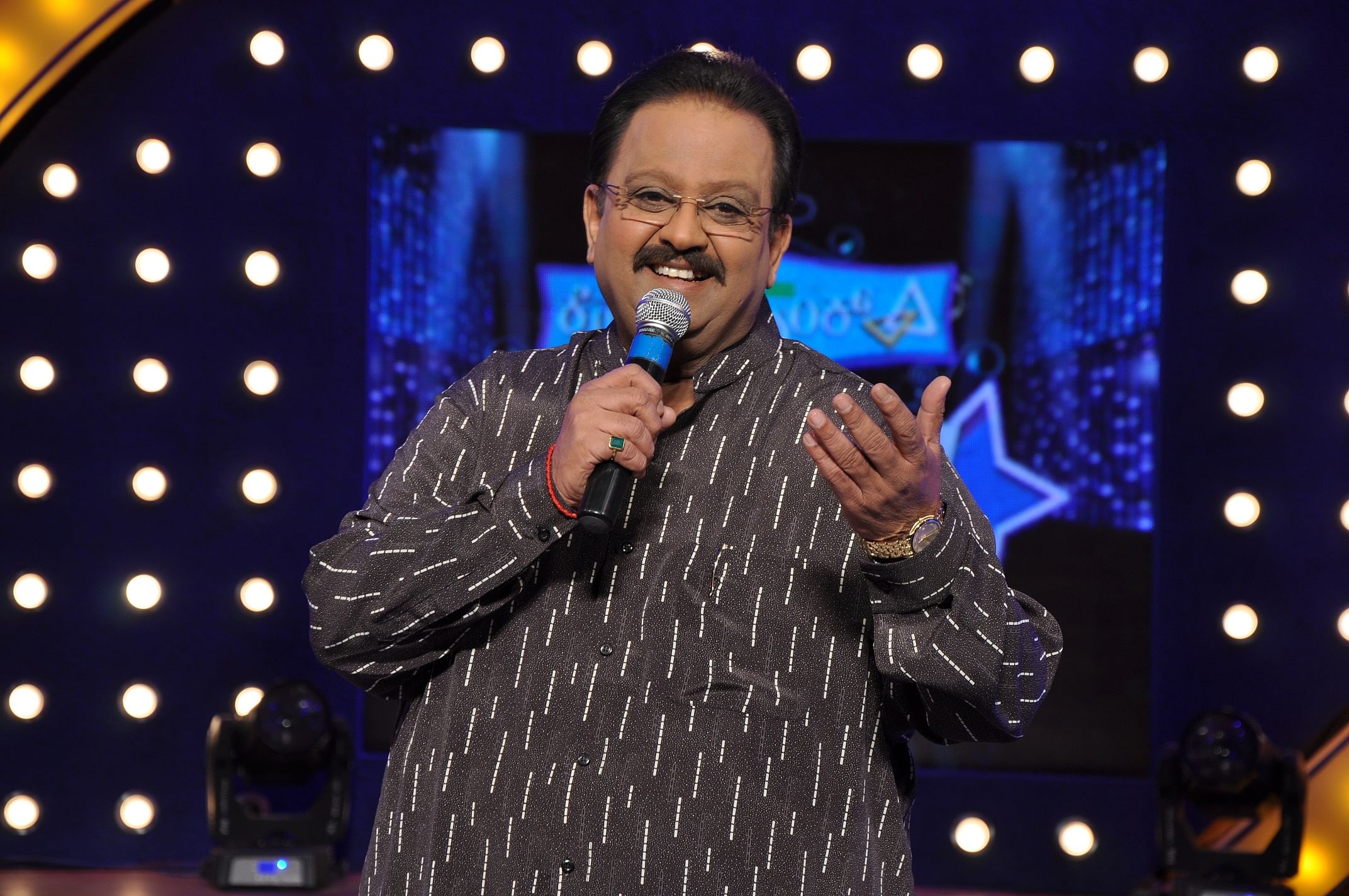 SP Balasubrahmanyam donned the role of a host, judge and mentor at ‘Ede Thumbi Haaduvenu’. Covid-19 claimed the legendary singer last year. PHOTO BY RAVIPRASAD