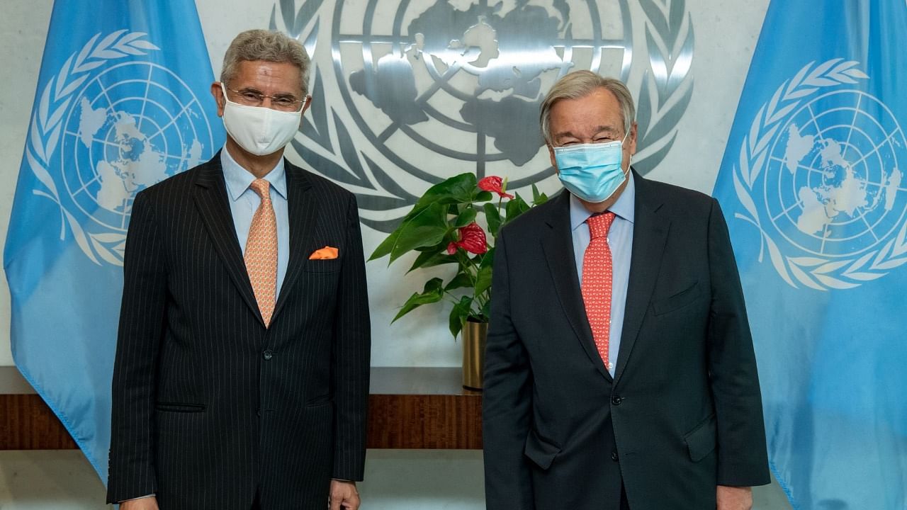 External Affairs Minister S Jaishankar (L) with UN chief Antonio Guterres. Credit: Twitter/@DrSJaishankar