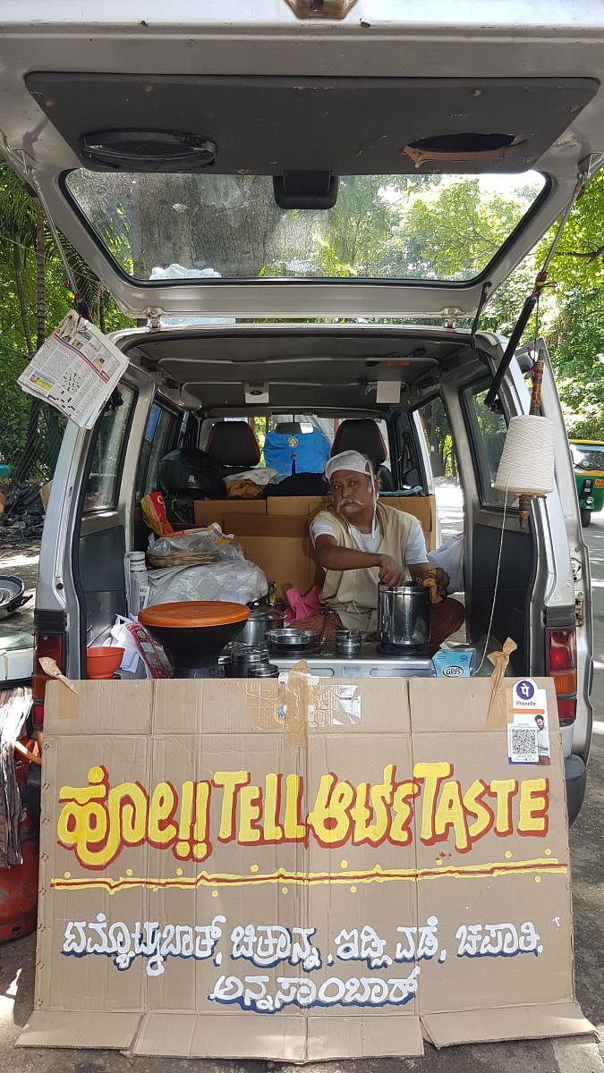 Channakeshava G, with four other theatre artistes, runs a mobile canteen called 'Ho!! Tell Art Taste'.