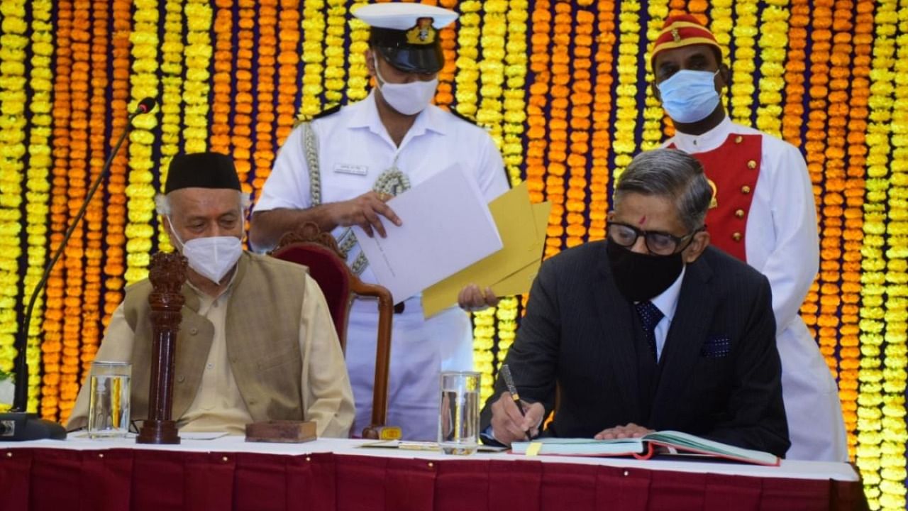 Maharashtra Governor Bhagat Singh Koshyari administered the oath of office to Justice Kanade at a brief oath-taking ceremony held at Raj Bhavan. Credit: DH Photo