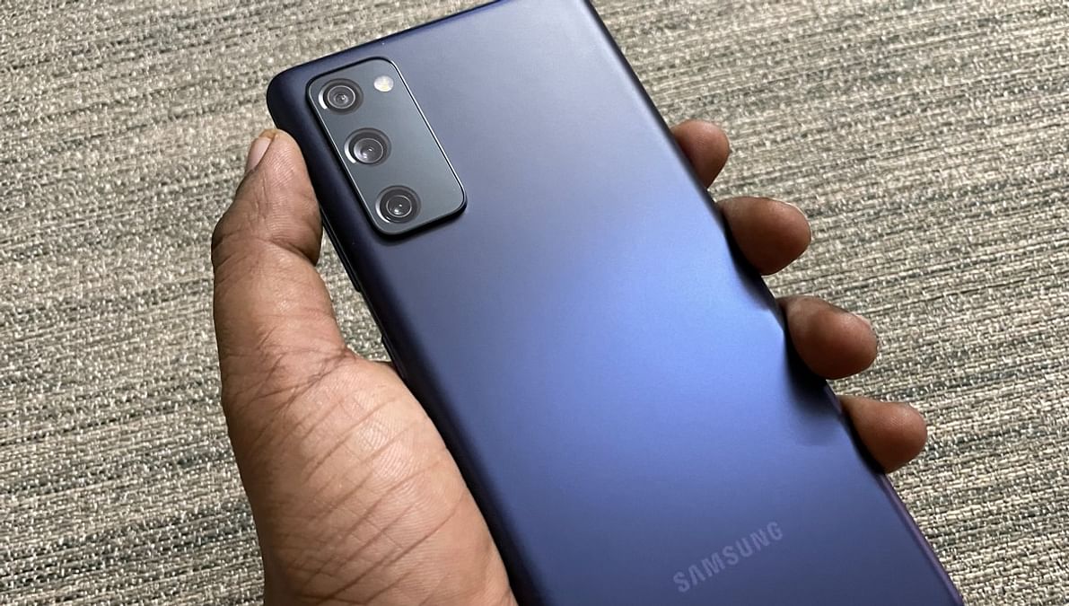 Samsung Galaxy S20 FE 5G Review: Samsung's Best Phone of 2021 is