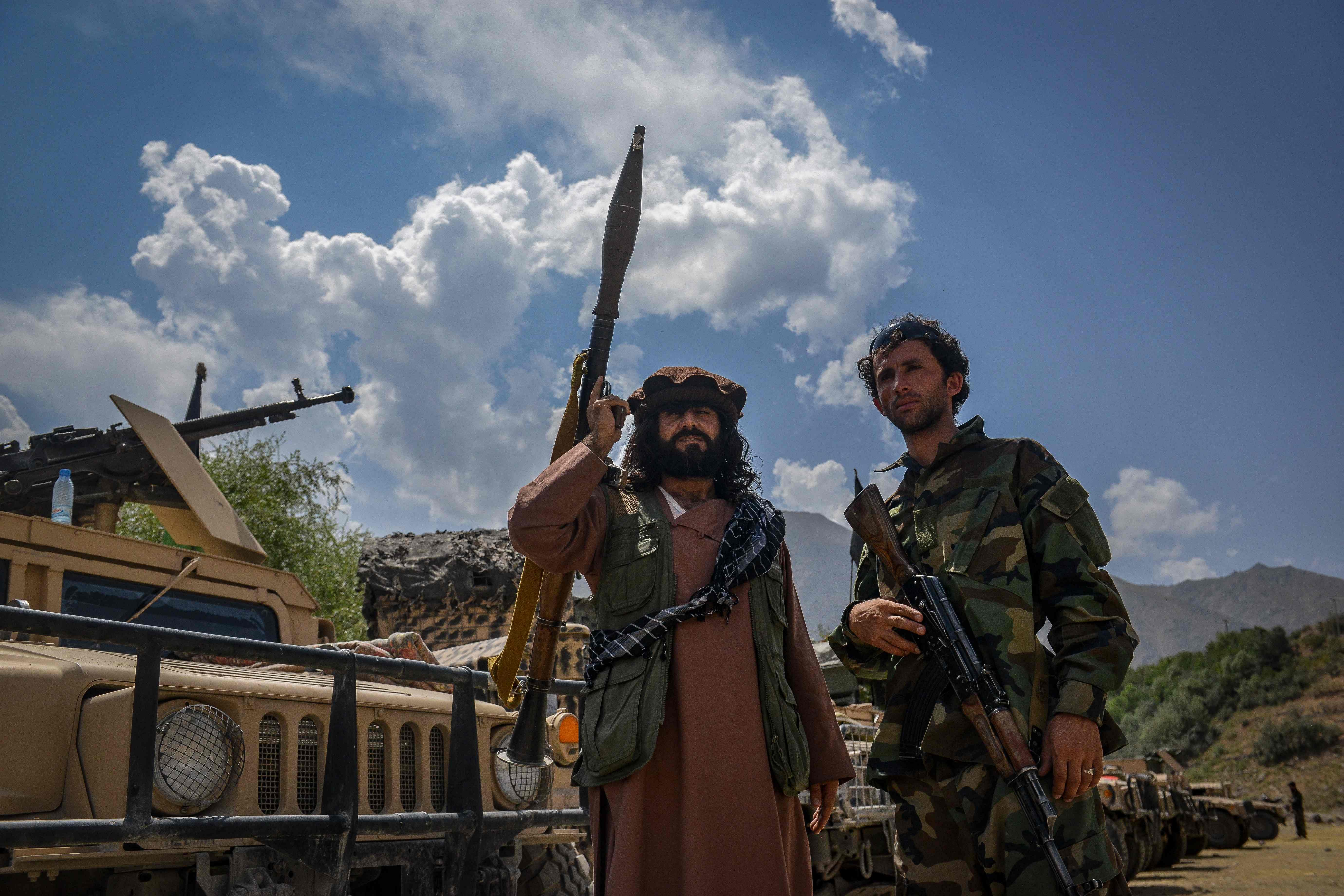 Thousands of US soldiers are at the airport trying to shepherd foreigners and Afghans onto flights. Credit: AFP Photo