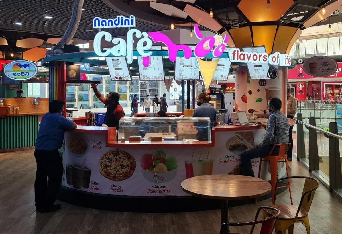 KMF’s 'Nandini Café Moo' outlet launched at Mantri Mall on Saturday in Bengaluru. Credit: DH Photo