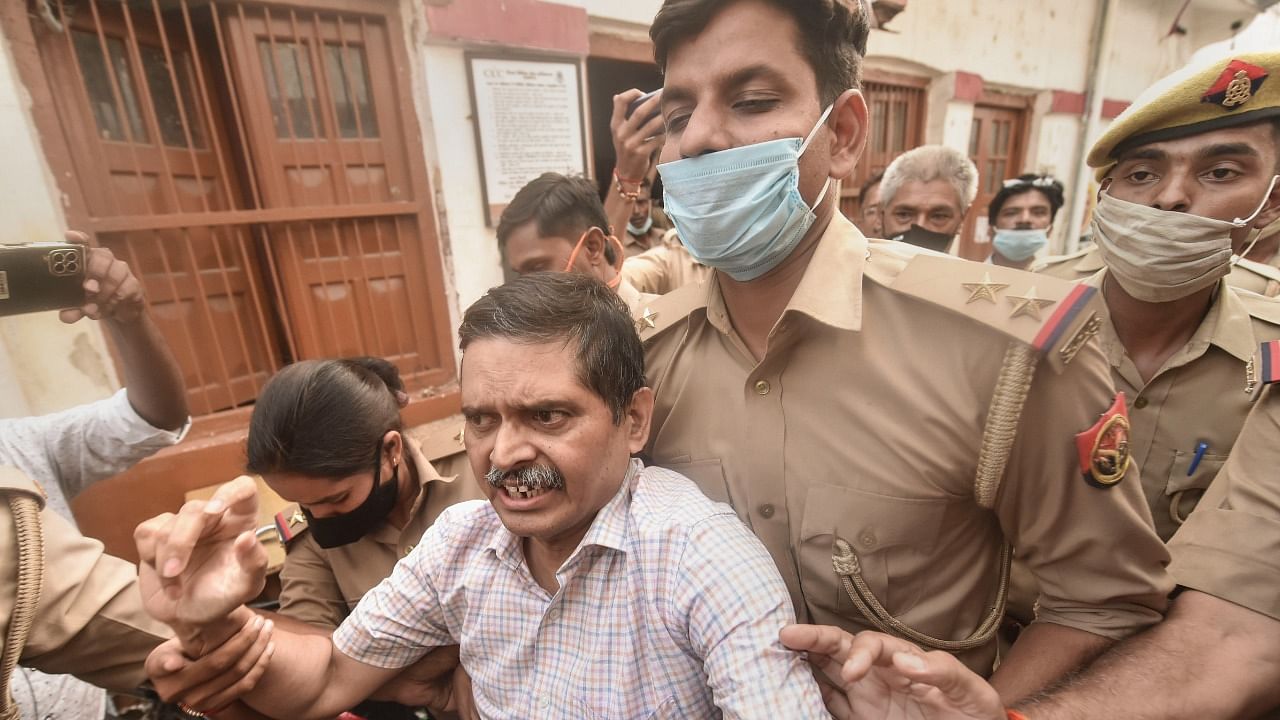 Former IPS officer Amitabh Thakur at Hazratganj Police Station after he was arrested. Credit: PTI Photo