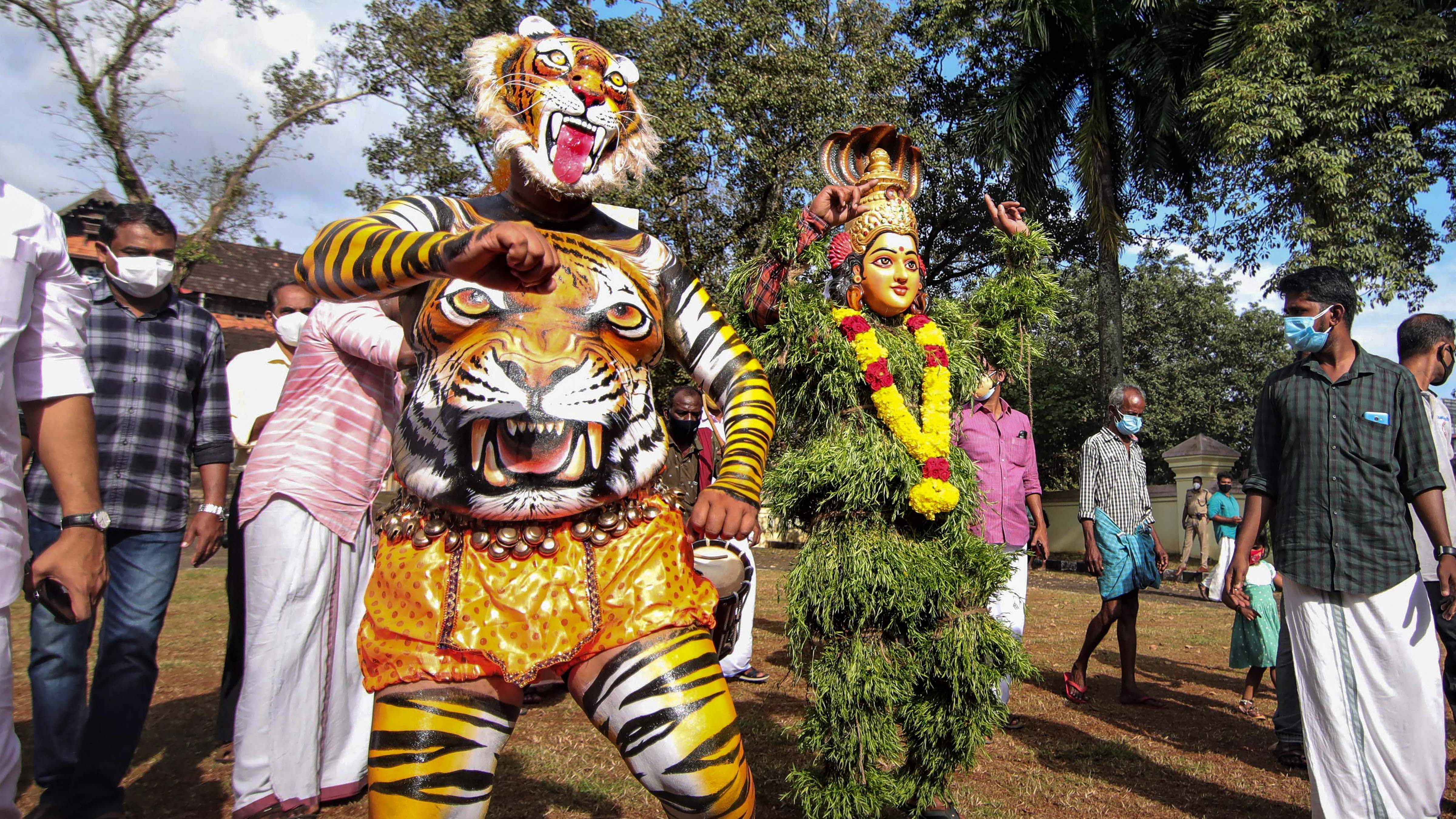 After Kerala's situation, the Centre on Saturday asked states to impose local restrictions, if required, to tackle large gatherings during the upcoming festival season while warning that enforcement Covid-19-appropriate behaviour, like wearing masks, is on the decline. Representative image. Credit: PTI File Photo