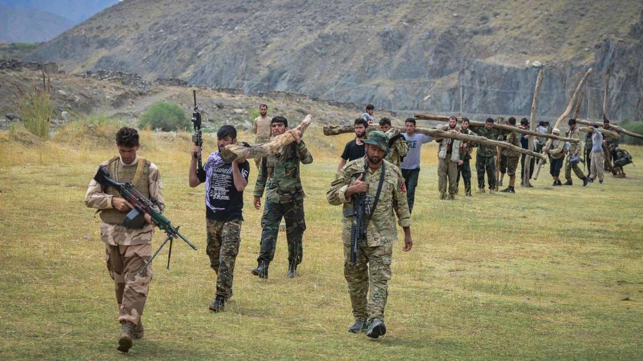 Afghan resistance movement and anti-Taliban uprising forces take part in a military training in Panjshir province on August 30, 2021. Credit: AFP Photo