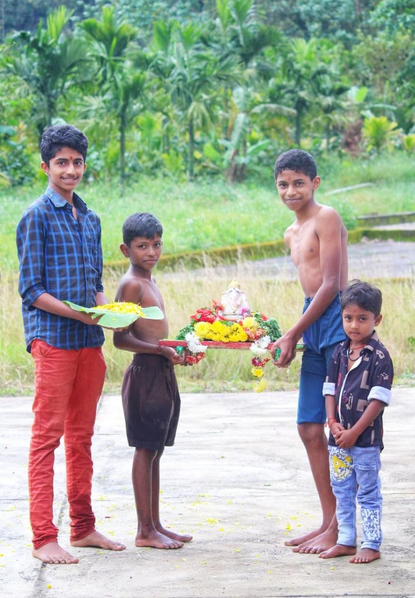 Children had prepared an eco-friendly Ganesha idol at Koorana Bane in Katakeri.