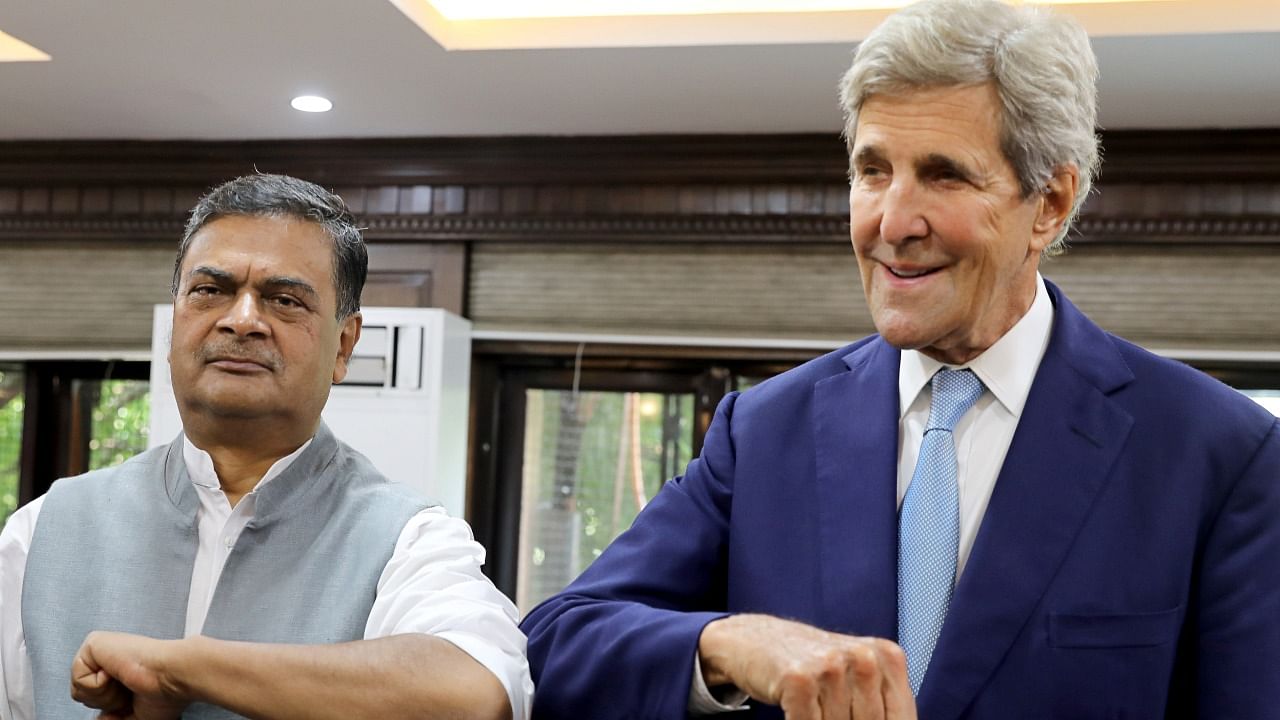 US special presidential envoy for climate John Kerry meets India's Minister of Power and New & Renewable Energy Raj Kumar Singh in New Delhi, India, September 13, 2021. Credit: Reuters Photo