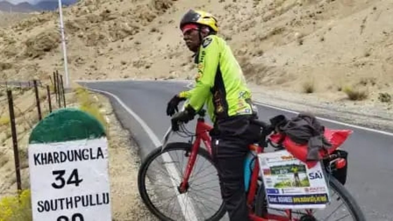 Jose, a native of Athani in Thrissur, has been a regular cyclist from his school days. Credit: Special Arrangement