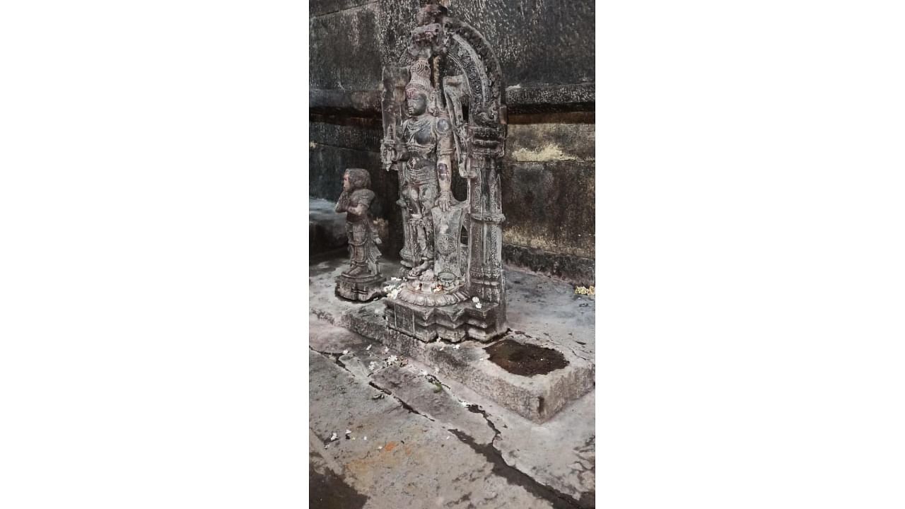 Empty place where Bhadrakali's idol was present can be seen. Credit: DH photo