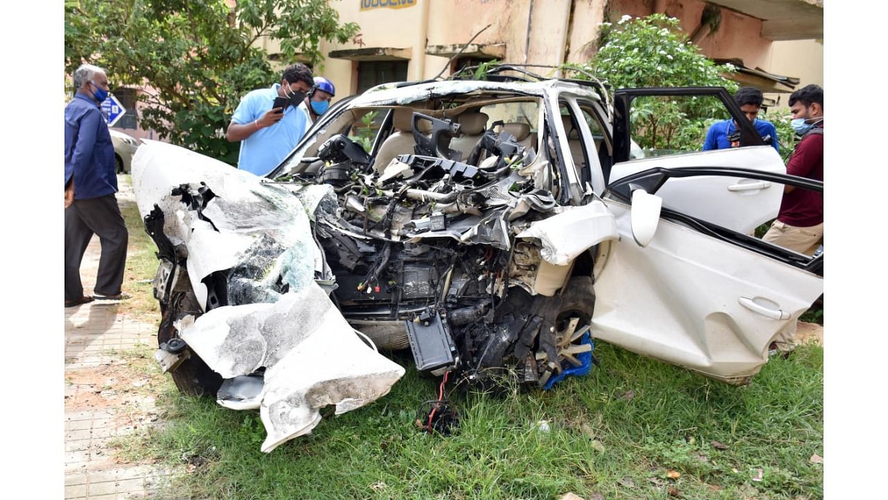 Y Karuna Sagar, son of an MLA from Hosur, crashed his luxury car into a wall in Koramangala and died on August 31, reportedly after partying with his friends. DH Photo by B K Janardhan