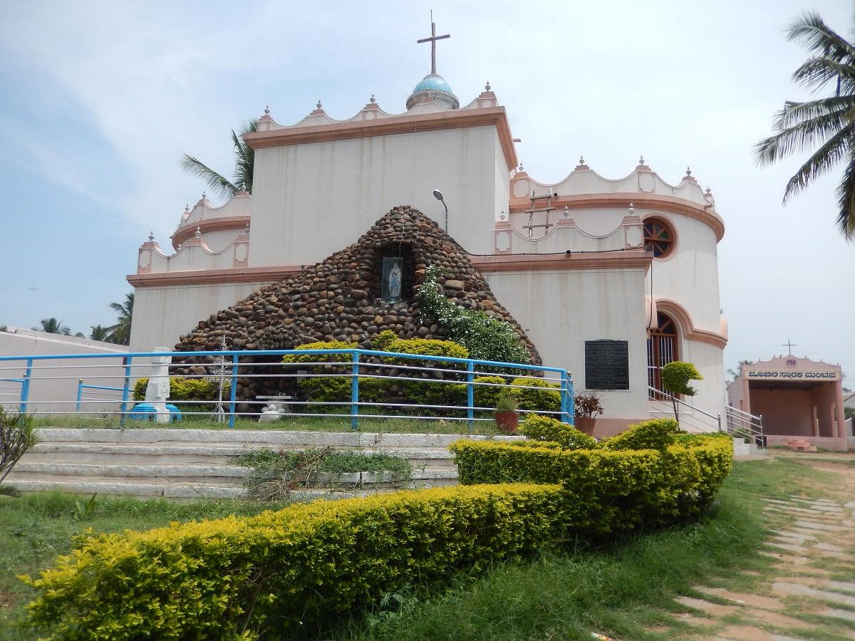 The church at Palahalli in Mandya. Photos by author