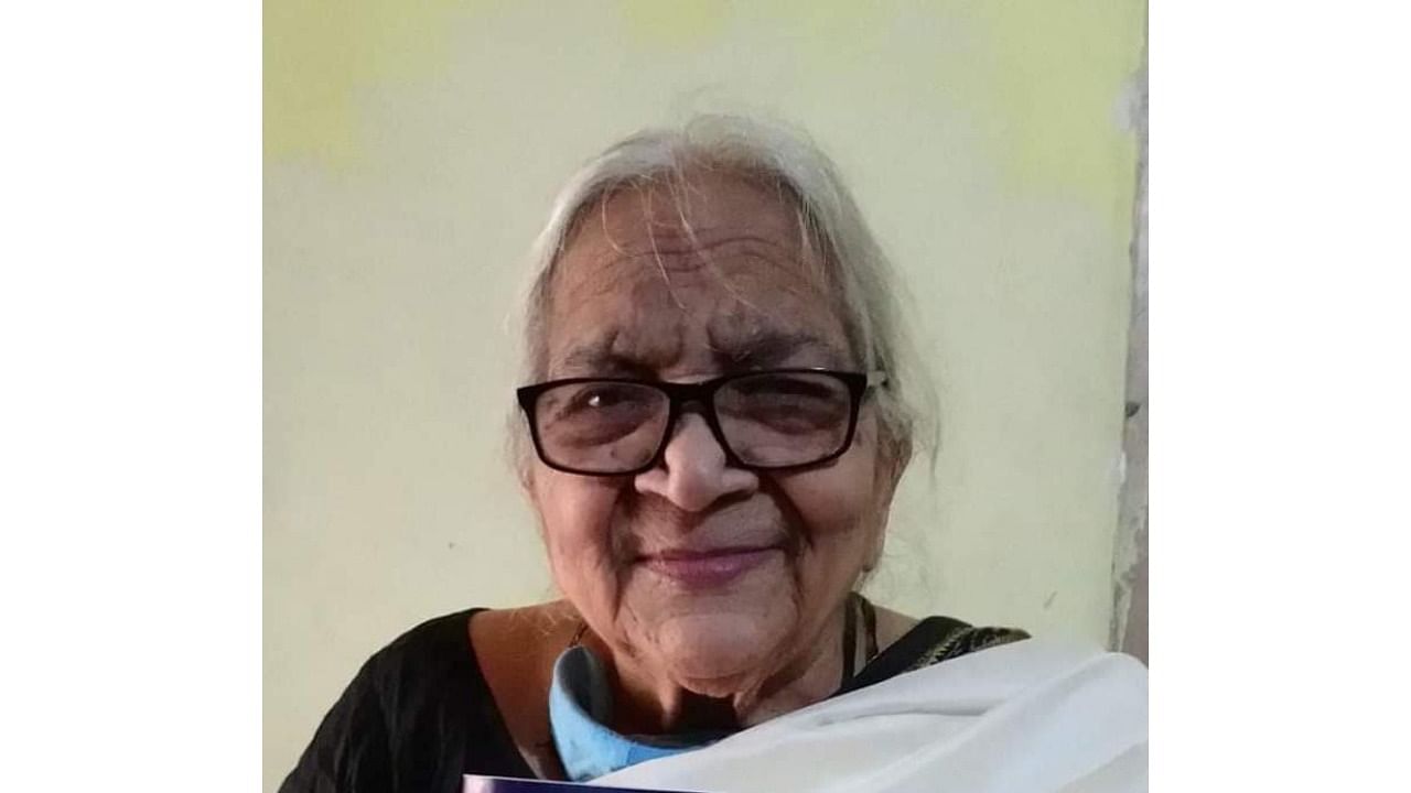 Eminent Odia litterateur and journalist Manorama Mohapatra. Credit: Twitter/@AnubhavMohanty_