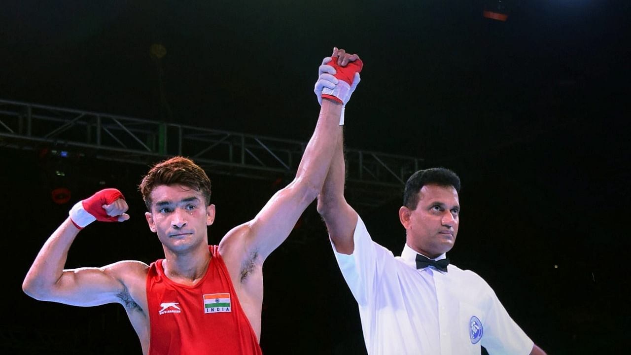 Though Thapa faced a stiff challenge, he did not let the momentum slip. Credit: PTI File Photo