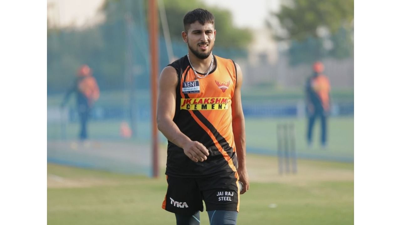 Medium pacer Umran Mailk. Credit: Twitter/@SunRisers