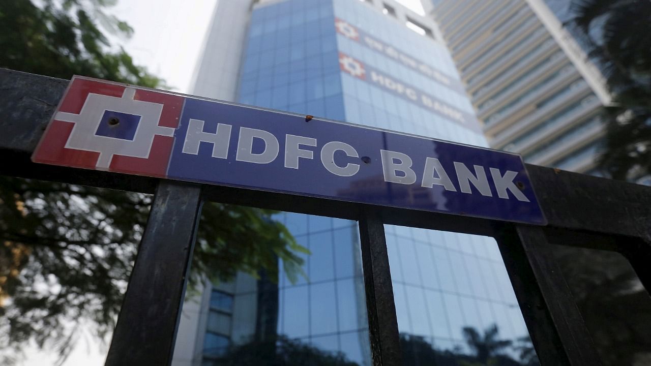 HDFC said the coupon rate on the bonds would be payable at a fixed spread of 80 basis points (0.80 per cent) over the benchmark that will be reset on a quarterly basis. Credit: Reuters File Photo