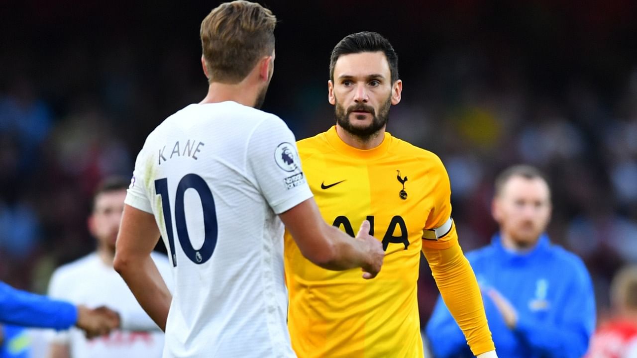 Tottenham Hotspur's Harry Kane shakes hands with Hugo Lloris after the match. Credit: Reuters Photo