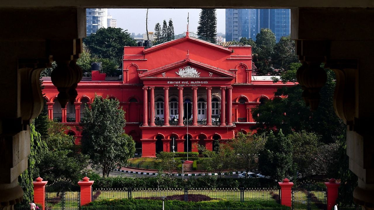 A view of the Karnataka High Court in Bengaluru. Credit: DH File Photo