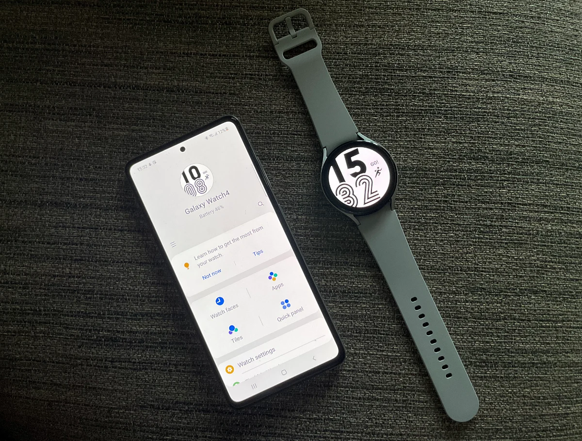 Galaxy watch sales 46 apps