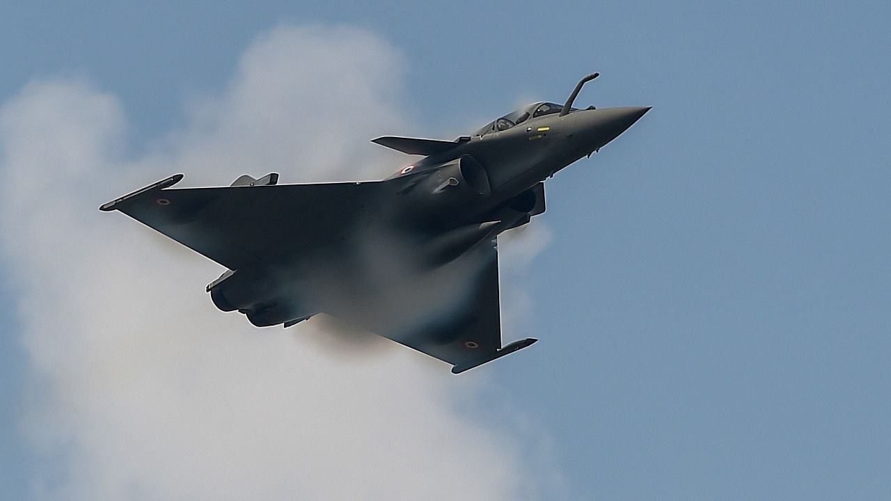 Indian Air Force fighter jet Rafale during the full dress rehearsal for the 89th Air Force Day parade at Hindan base in Ghaziabad. Credit: PTI File Photo