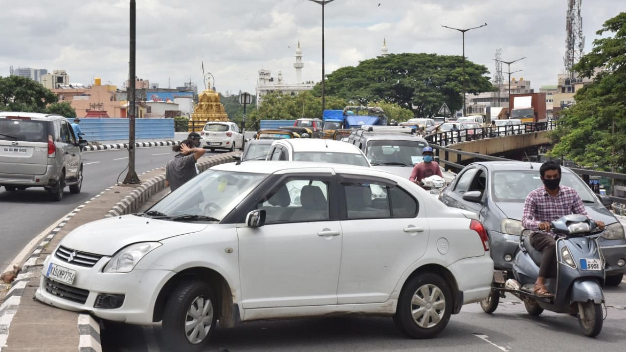 A car accident reported from the Mysuru Road flyover, Bengaluru. Credit: DH File Photo