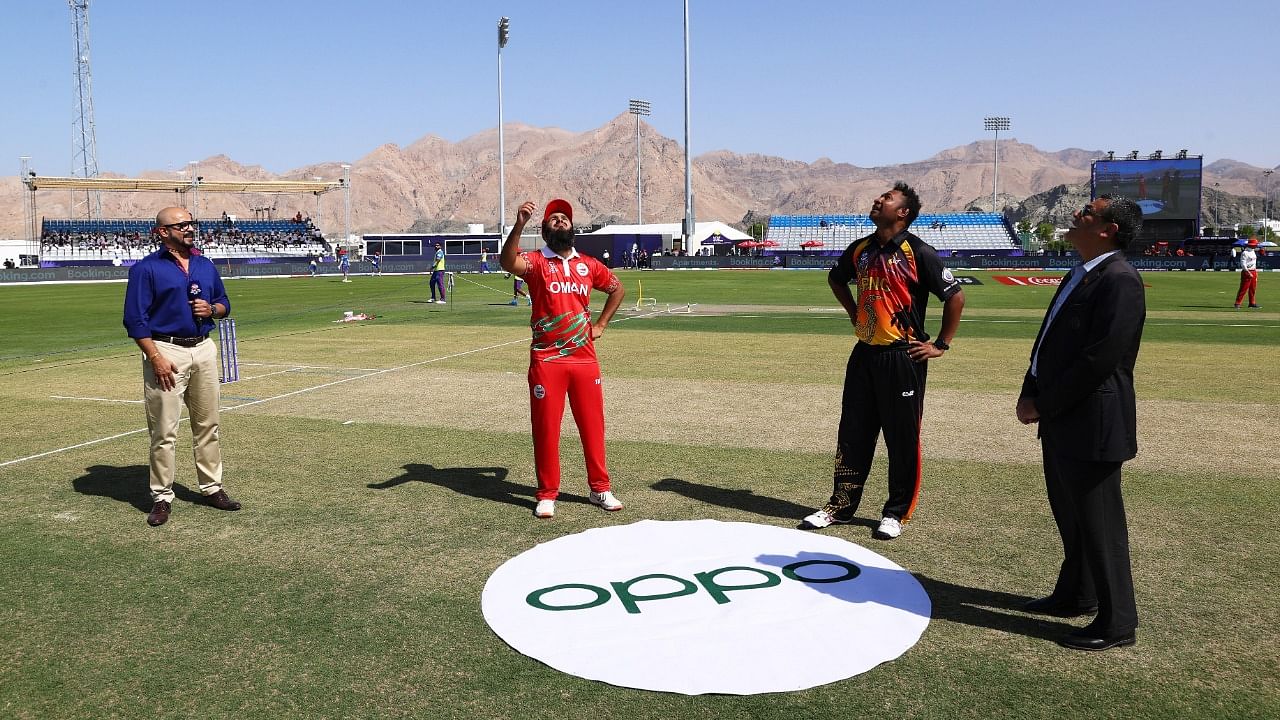 Oman skipper Zeeshan Maqsood won the toss and elected to bowl against debutants Papua New Guinea. Credit: Twitter/@ICC